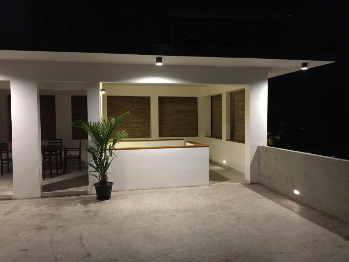Hotel Sayura House Colombo Exterior foto