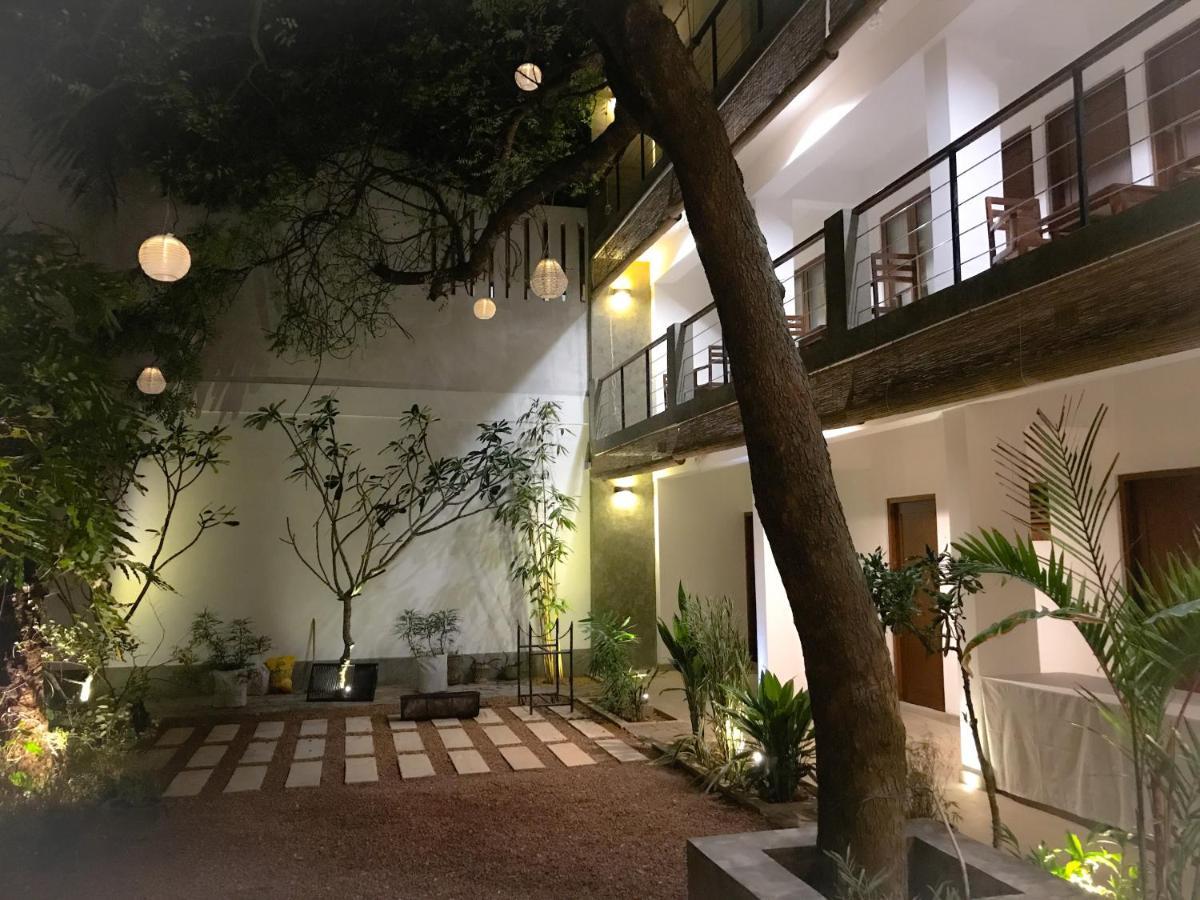 Hotel Sayura House Colombo Exterior foto