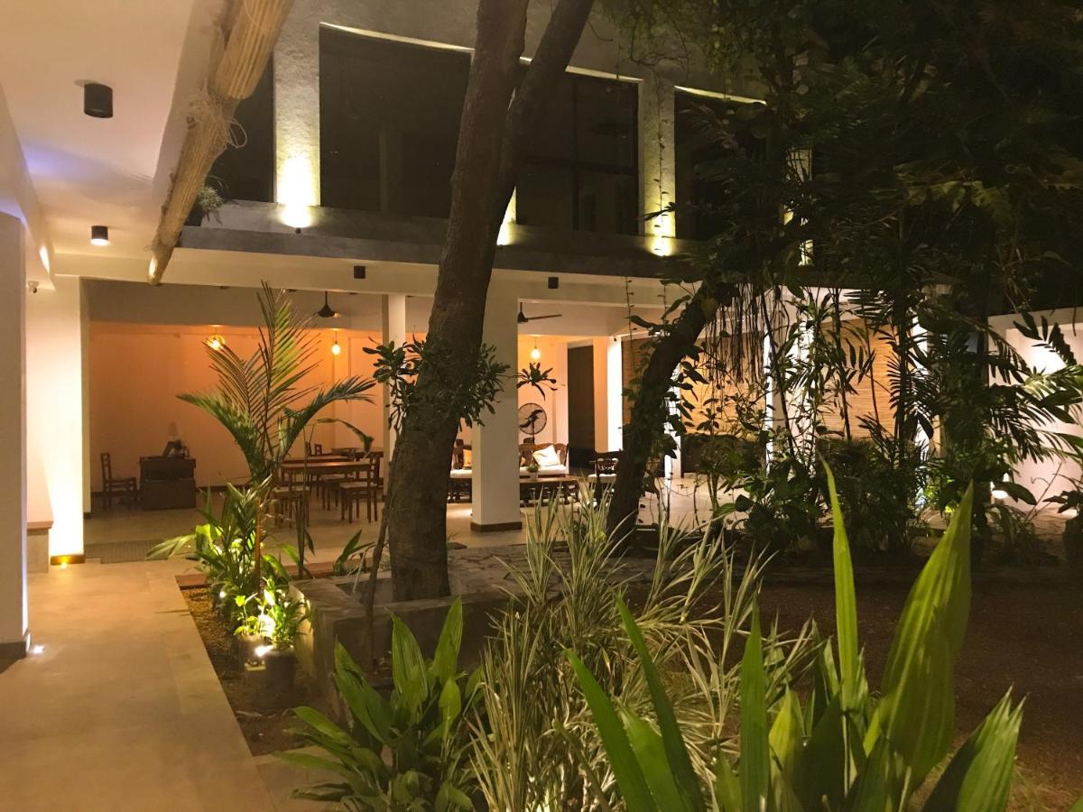 Hotel Sayura House Colombo Exterior foto