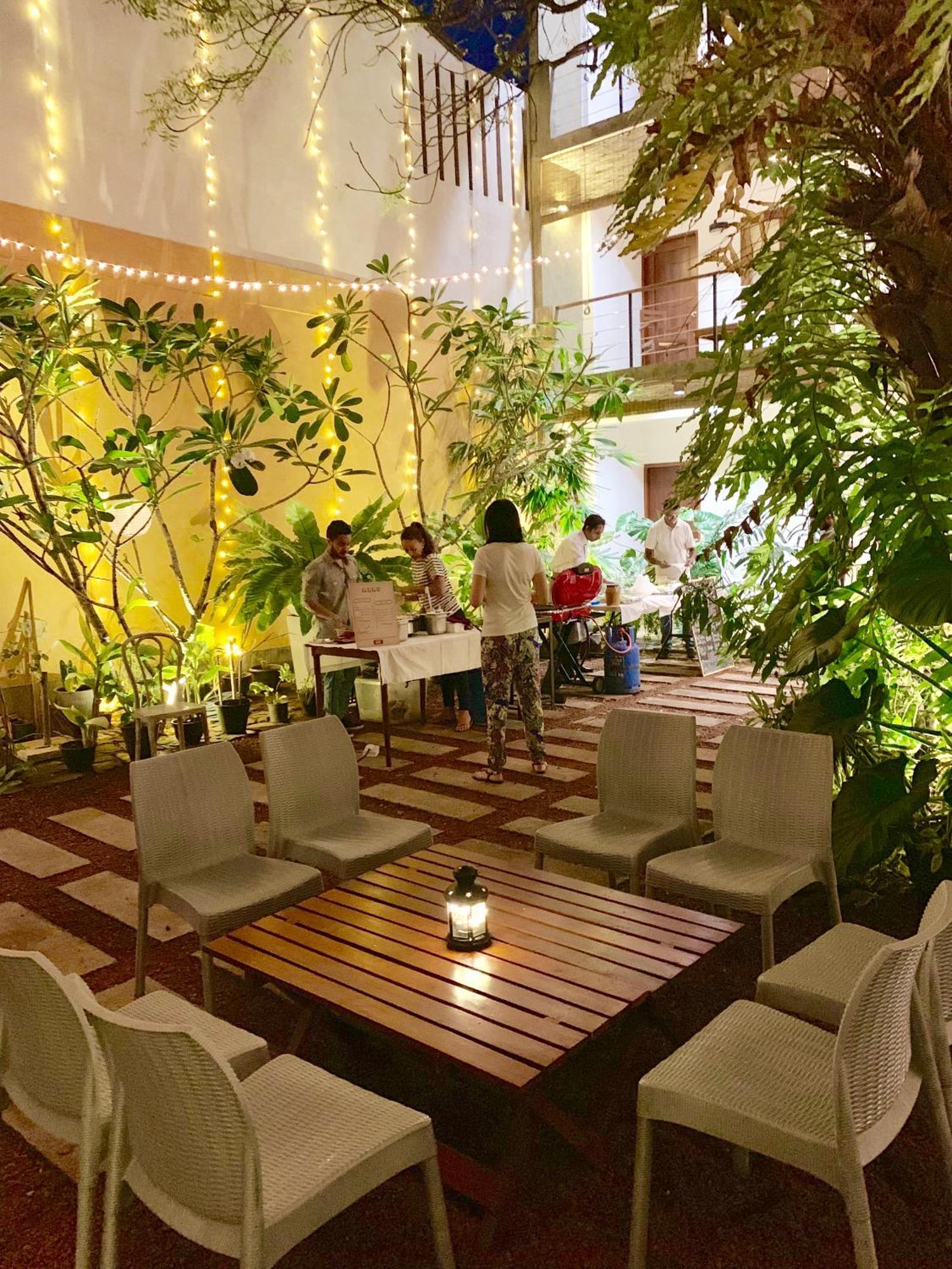 Hotel Sayura House Colombo Exterior foto